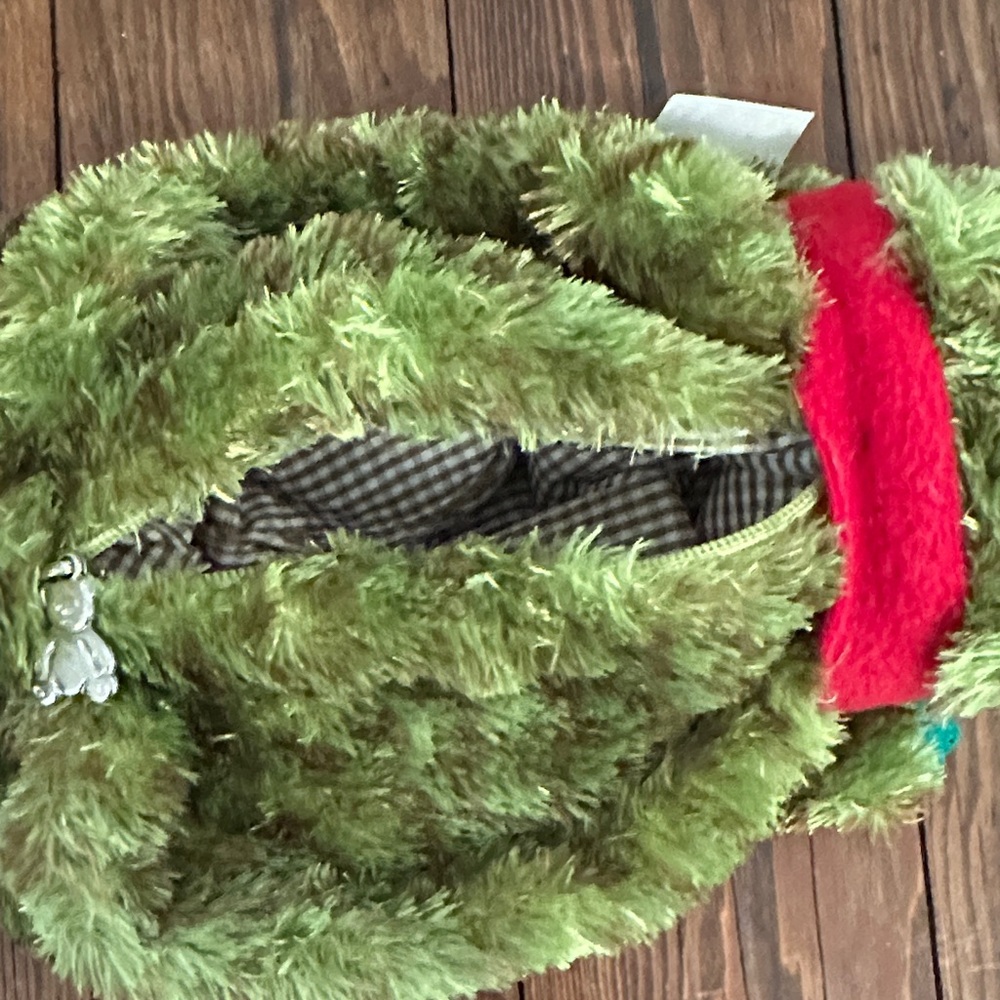 Plush Green Alligator Kids Accessory ( alligator purse) - Picture 7 of 8
